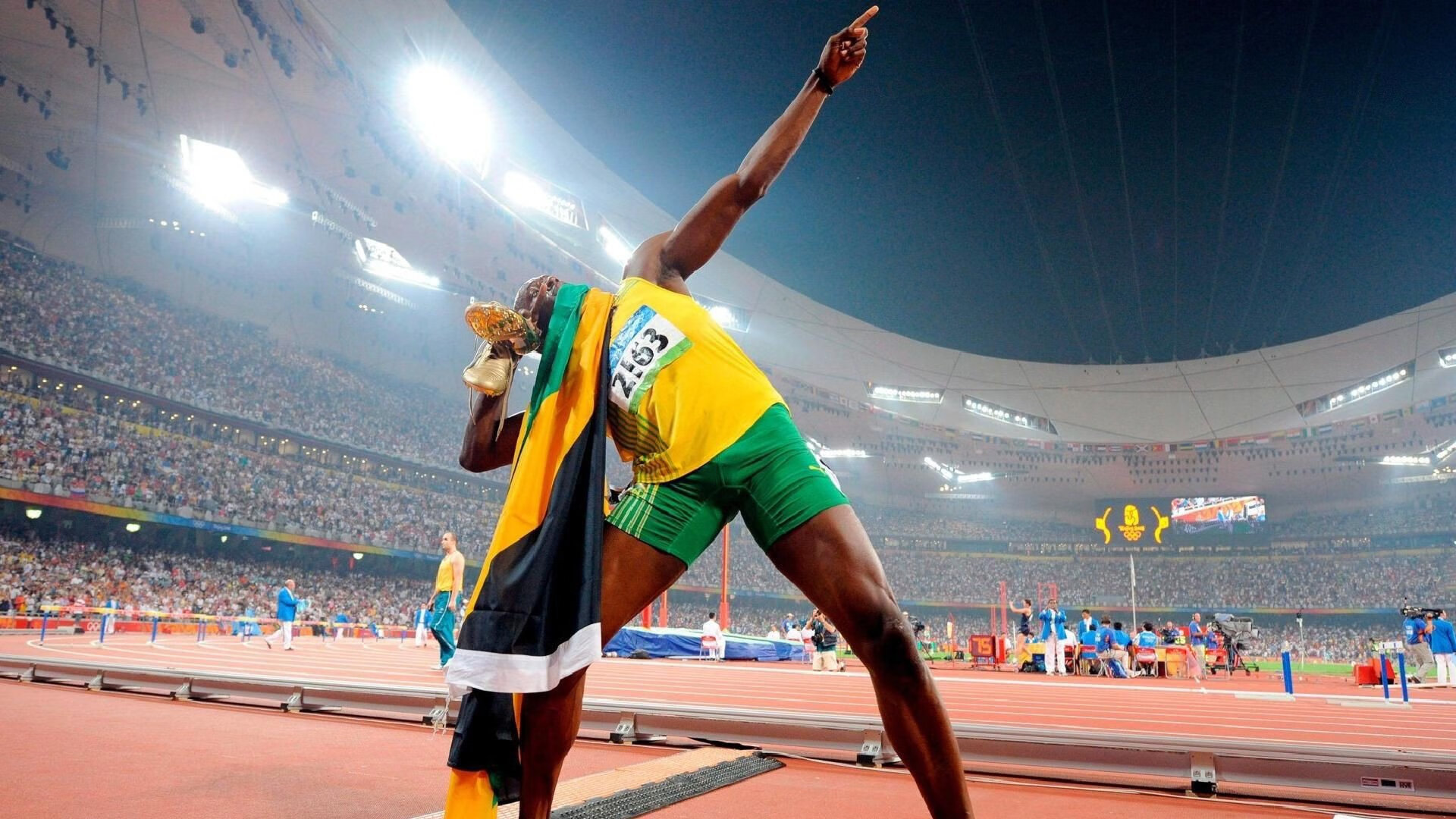 日本男足拼搏精神感染全场！，日本男子足球队